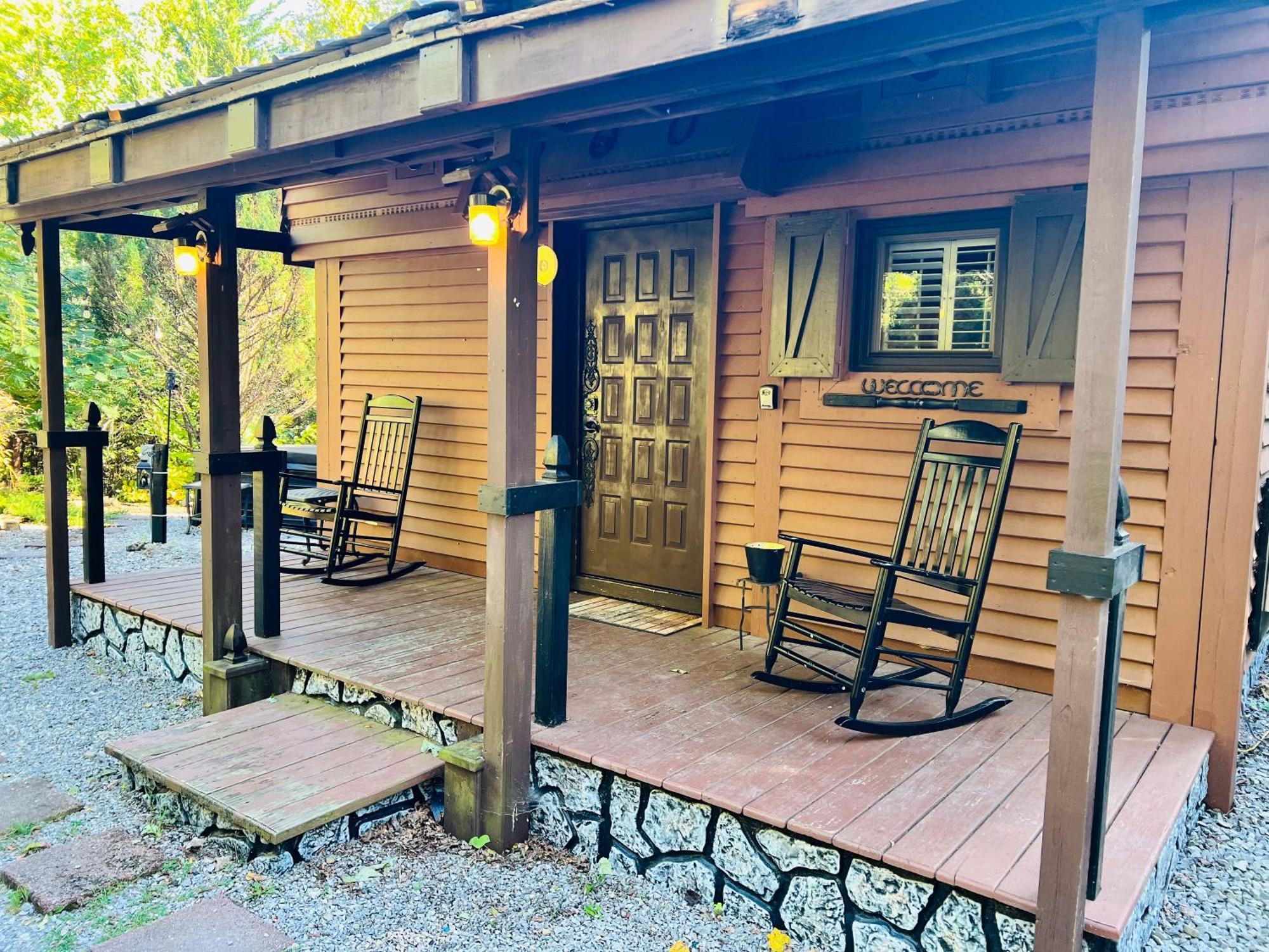 Tiny House, Wifi,Hot Tub,Secluded Vila Cosby Exterior foto