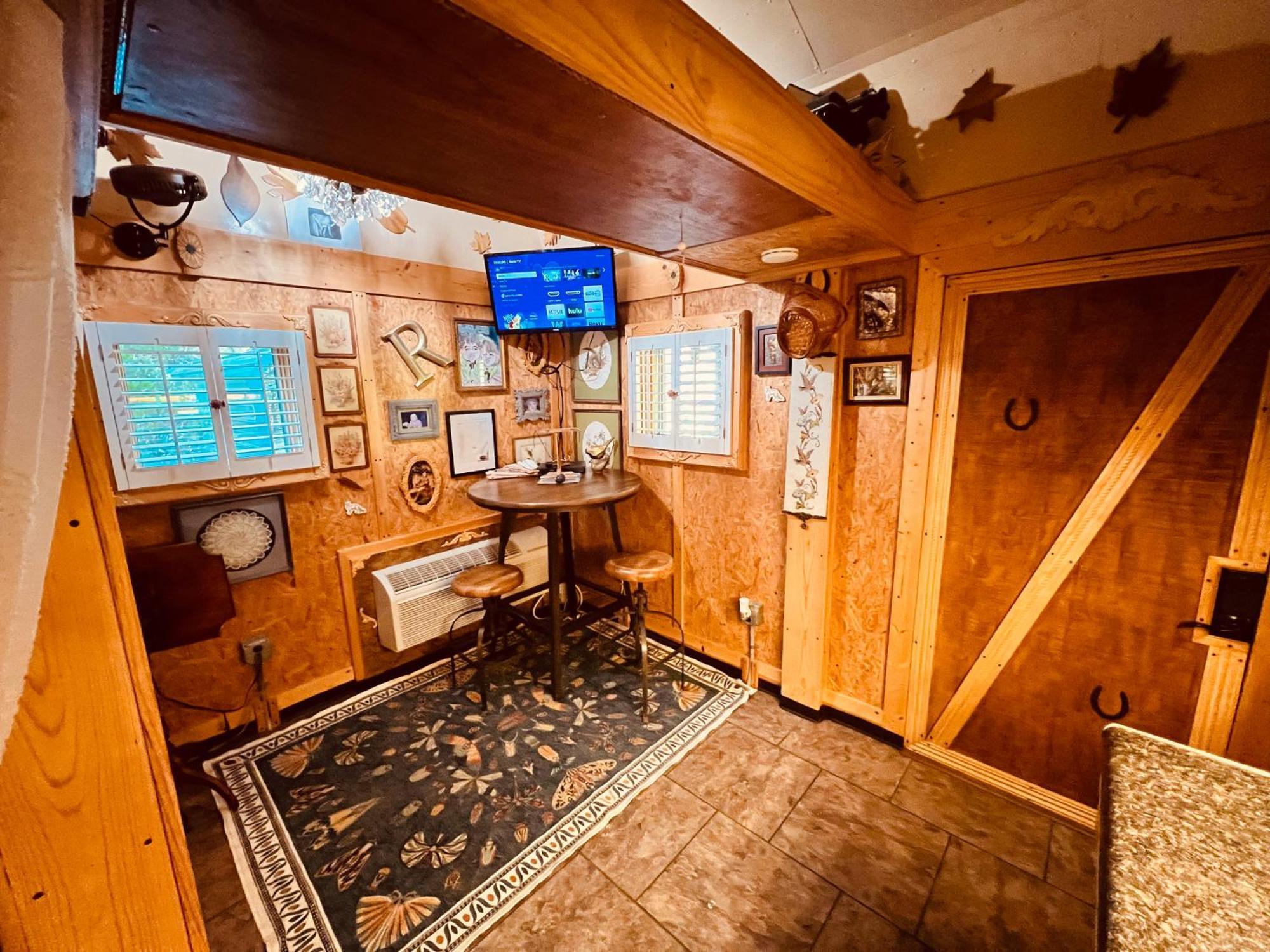Tiny House, Wifi,Hot Tub,Secluded Vila Cosby Exterior foto